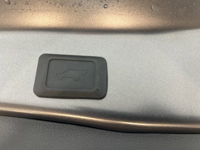 New 2025 Toyota RAV4 XLE Premium image 18