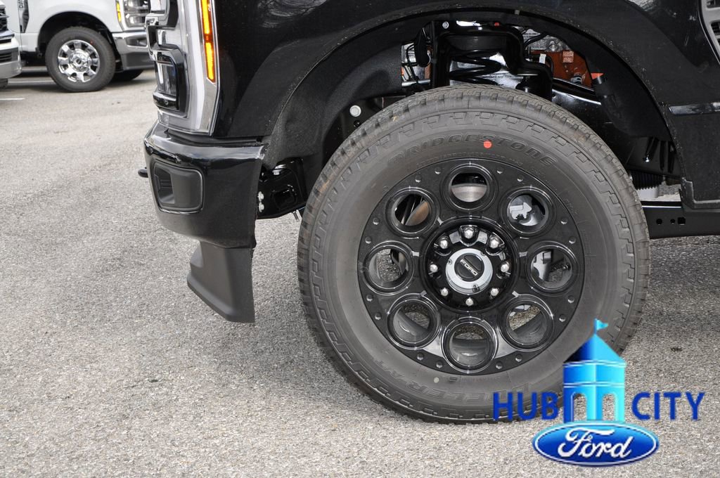 New 2026 Ford F250 XLT w/ XLT Premium Package image 9