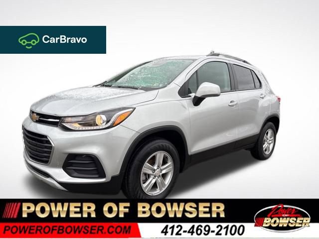 Used 2022 Chevrolet Trax LT w/ LT Convenience Package image 1