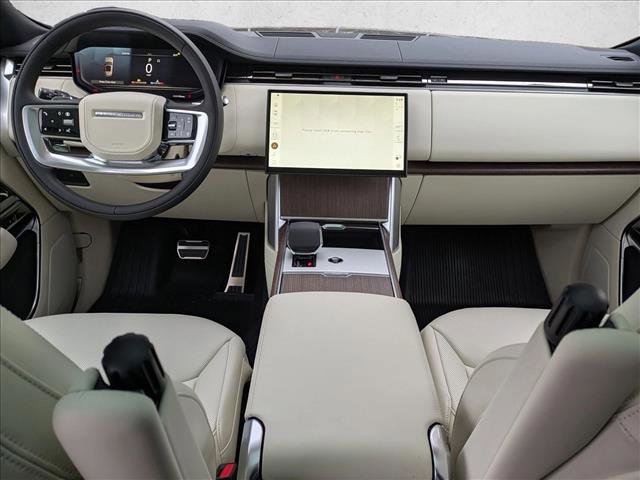 New 2026 Land Rover Range Rover SE image 15