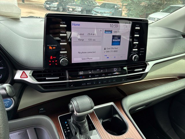 Used 2021 Toyota Sienna XLE FWD image 39