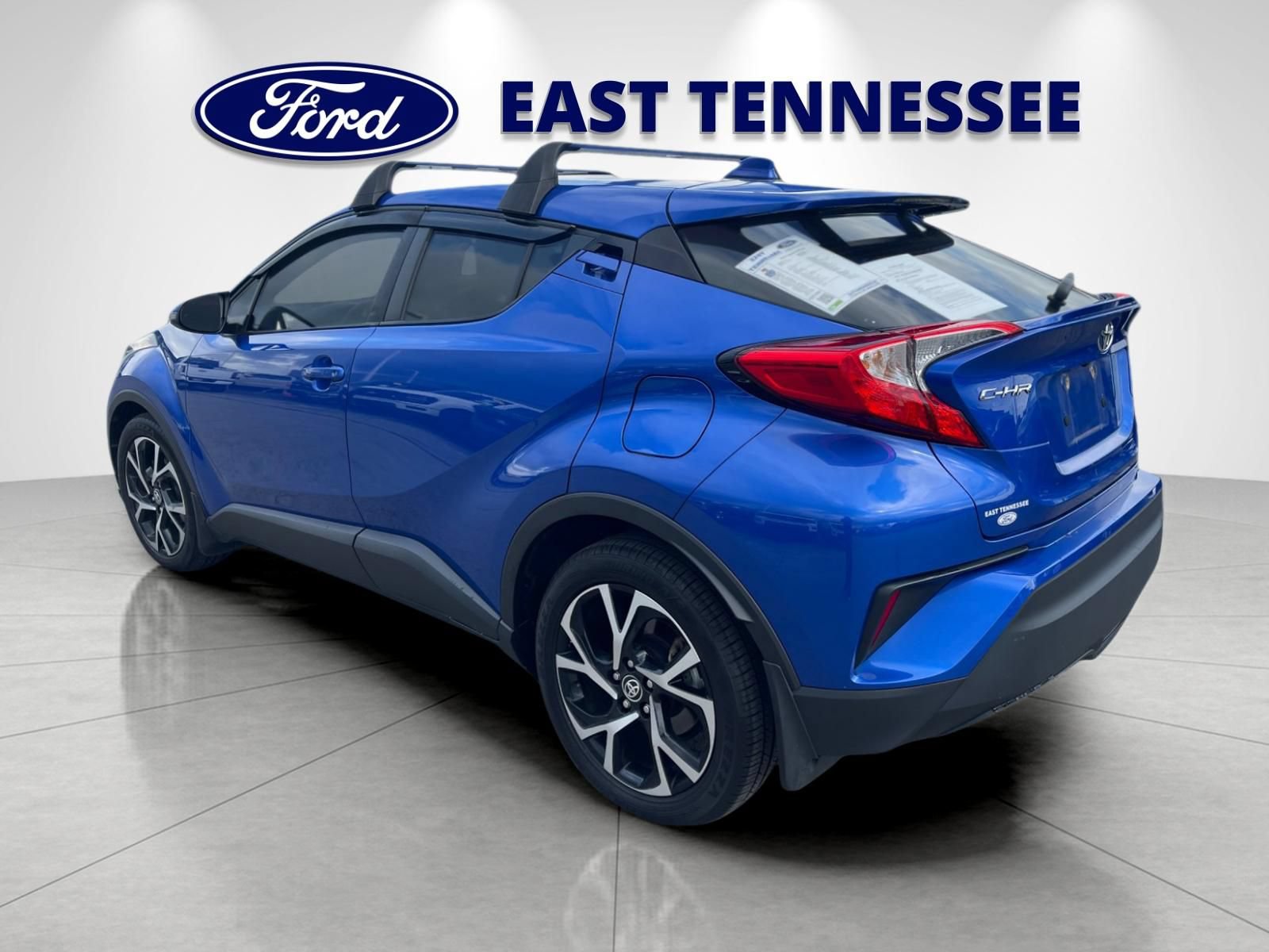 Used 2022 Toyota C-HR XLE FWD image 5