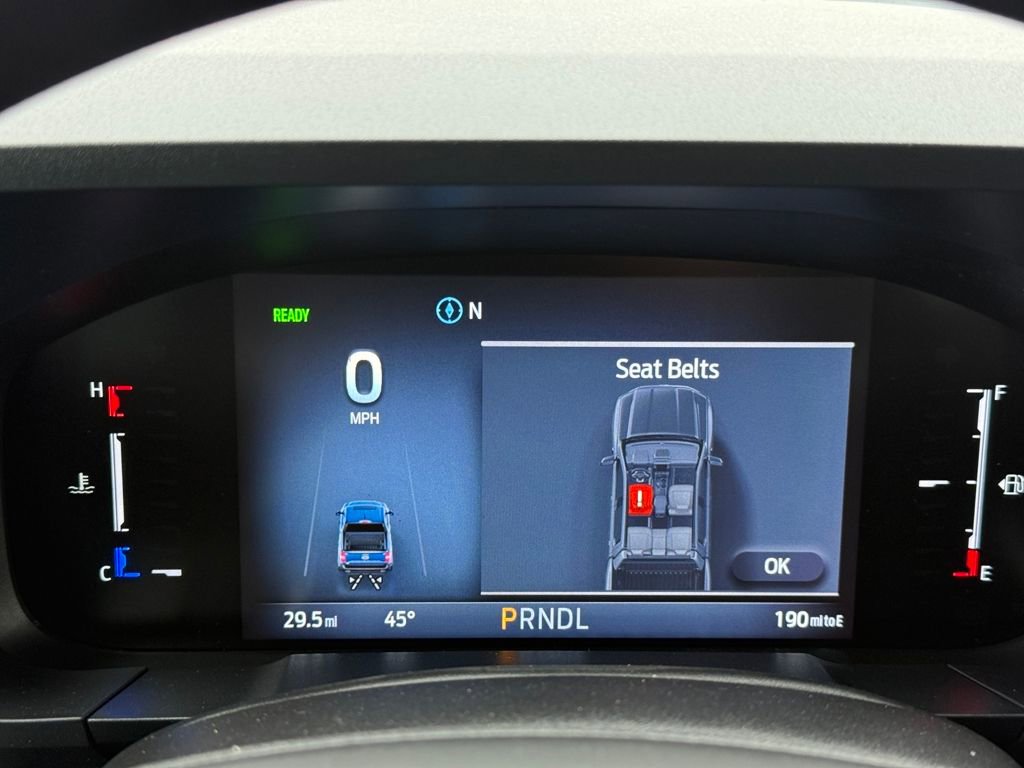 New 2025 Ford Maverick XL image 18