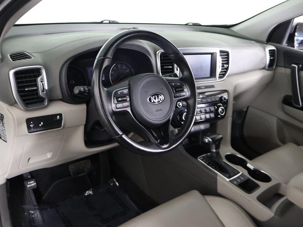 Used 2018 Kia Sportage EX image 24