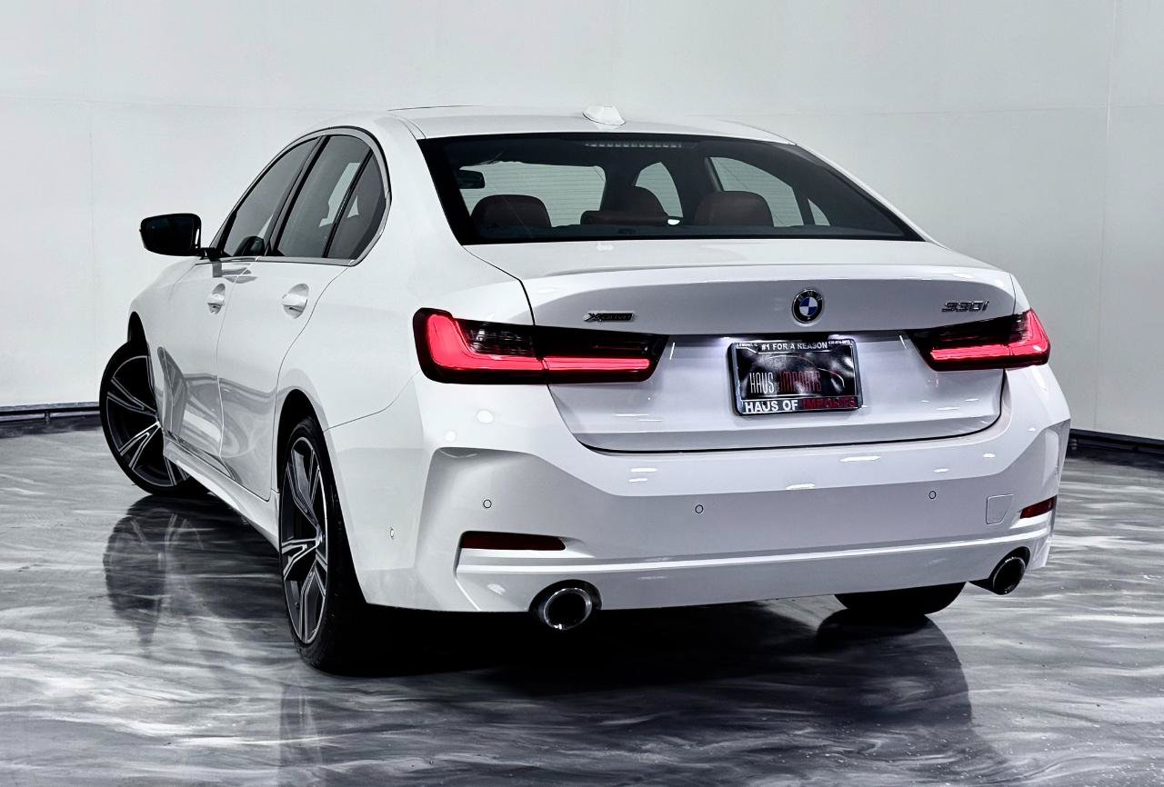 Used 2024 BMW 330i xDrive Sedan AWD/4WD image 9
