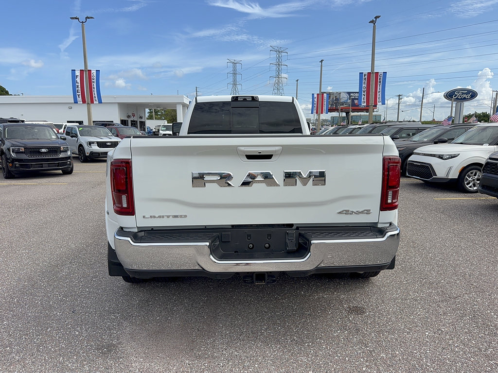 Used 2025 RAM 3500 Limited AWD/4WD image 8