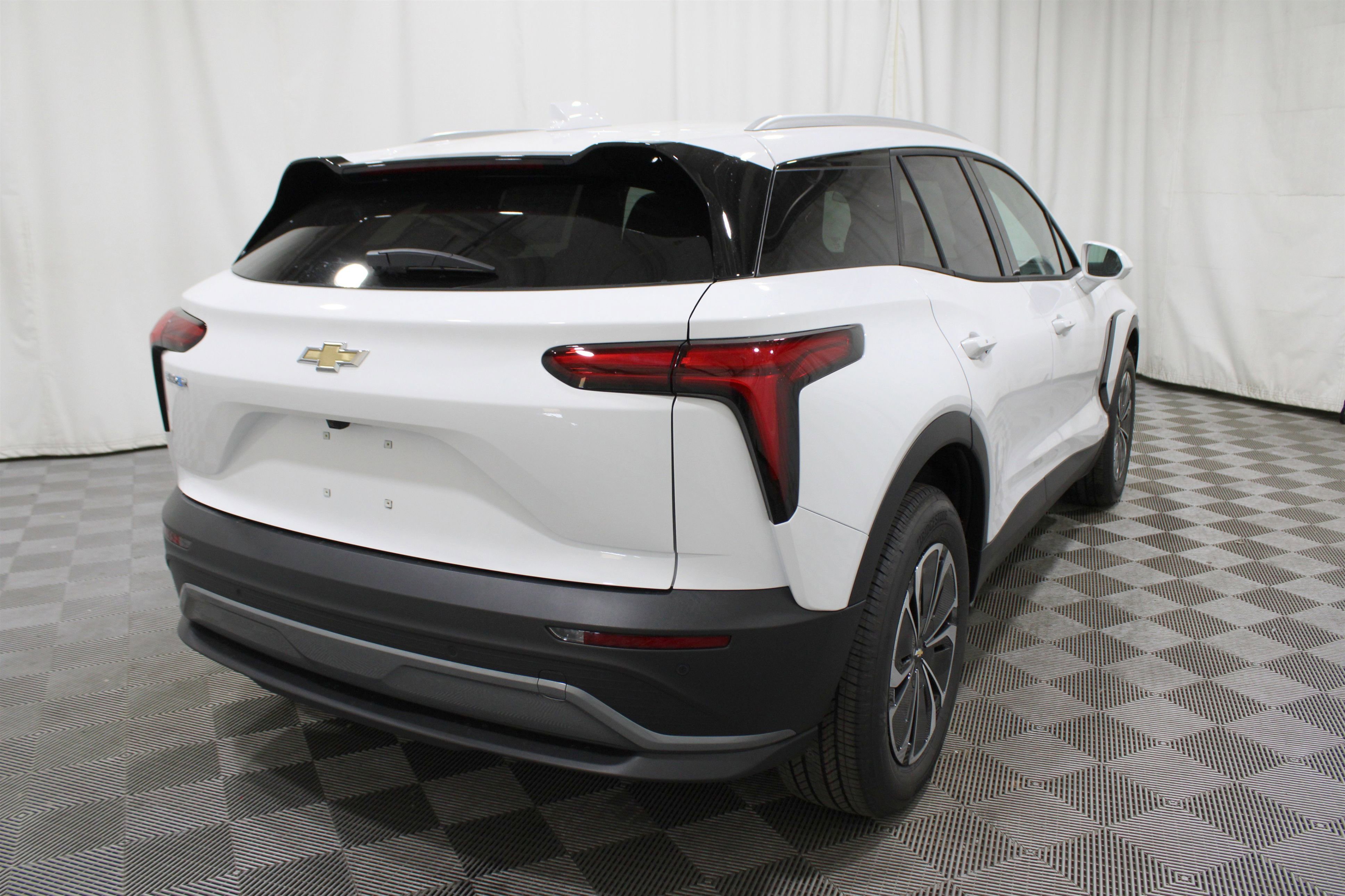 New 2026 Chevrolet Blazer EV LT image 33