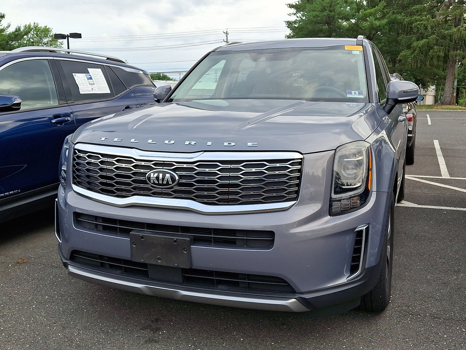 Used 2020 Kia Telluride EX AWD/4WD image 2