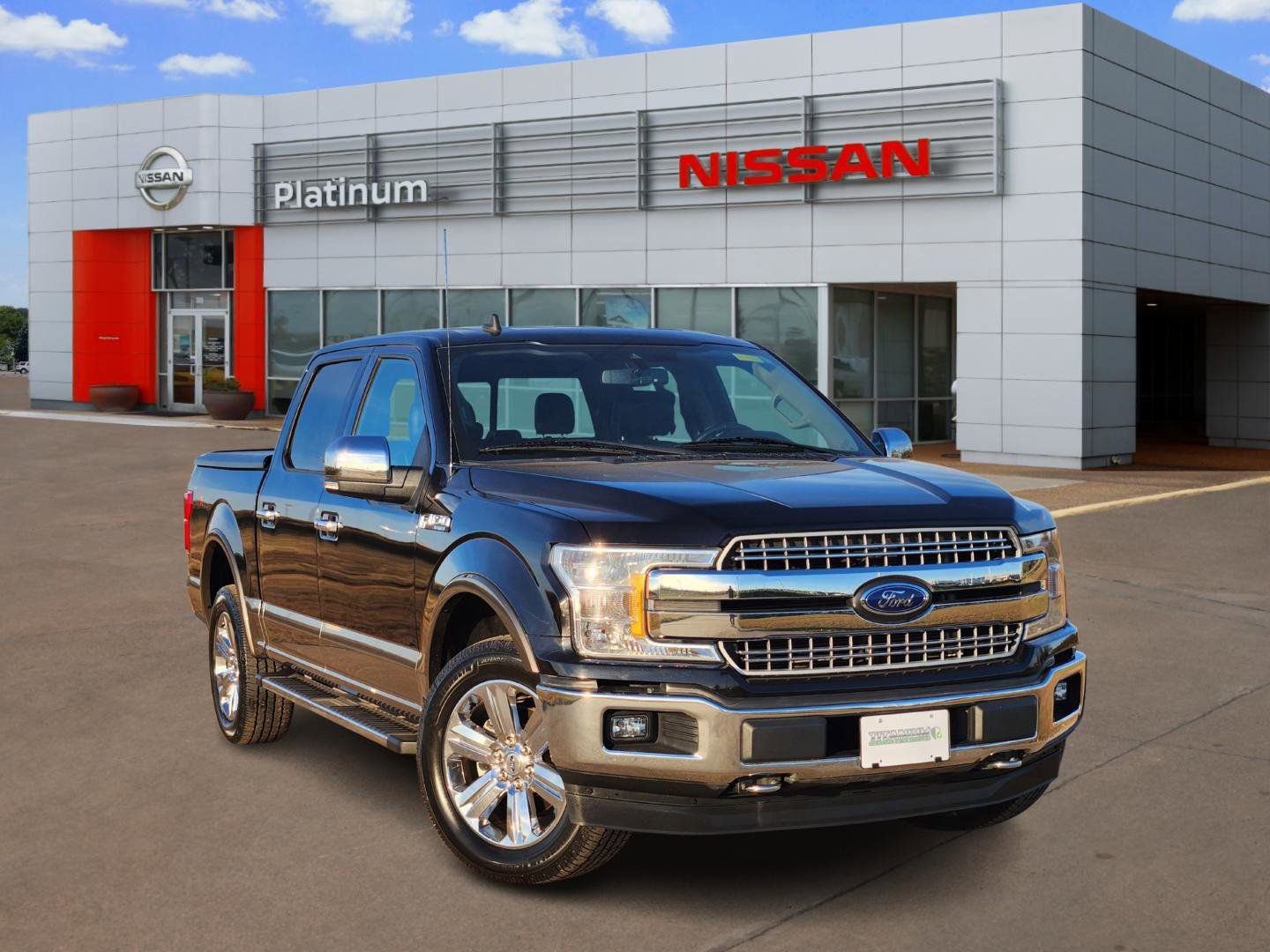 Used 2020 Ford F150 Lariat image 1