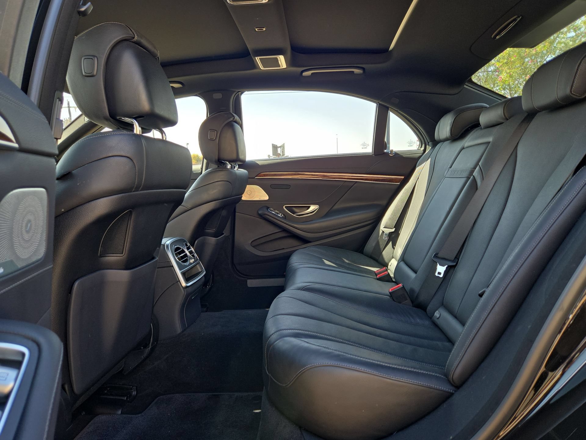 Used 2017 Mercedes-Benz S 550 Sedan image 13