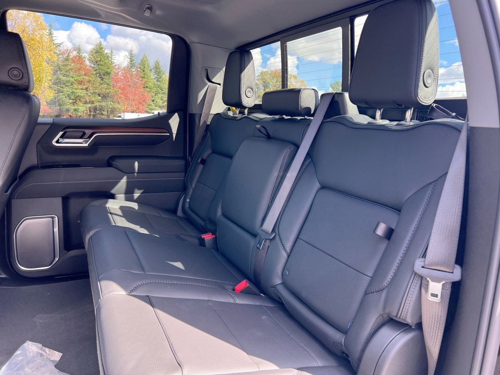 New 2026 GMC Sierra 1500 Denali w/ Denali Reserve Package image 22