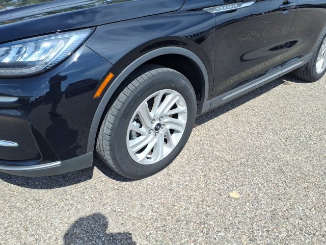 Used 2023 Lincoln Corsair FWD image 4