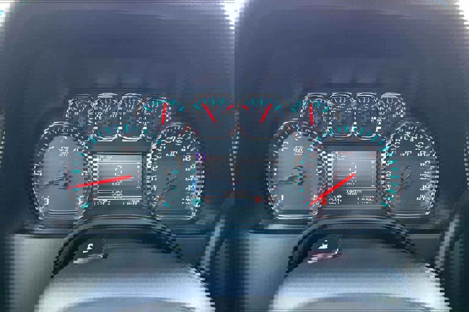 Used 2015 Chevrolet Tahoe LTZ AWD/4WD image 26