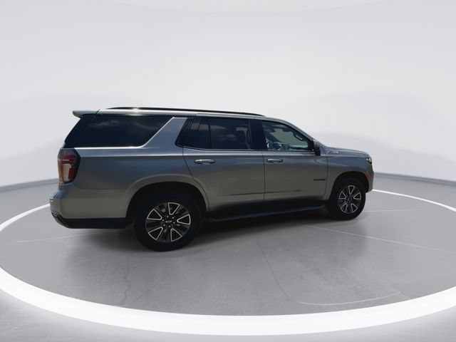 Used 2022 Chevrolet Tahoe Z71 w/ Luxury Package AWD/4WD image 11