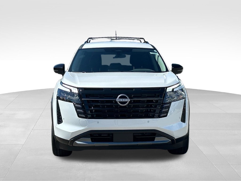 New 2026 Nissan Pathfinder SL w/ Cargo Package FWD image 11