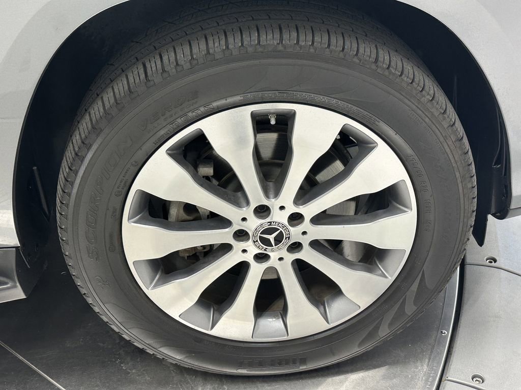 Used 2018 Mercedes-Benz GLS 450 GLS 450 image 13