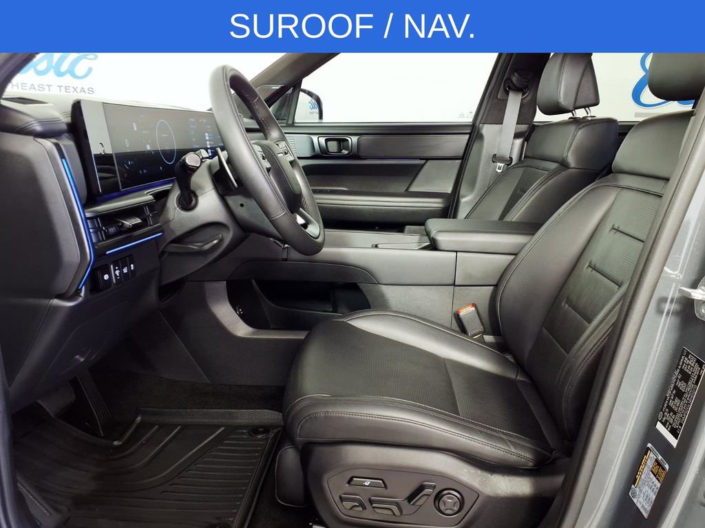 Used 2024 Hyundai Santa Fe Calligraphy AWD/4WD image 7