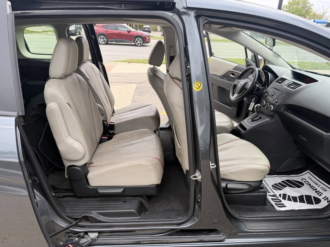 Used 2012 MAZDA MAZDA5 Grand Touring FWD image 6