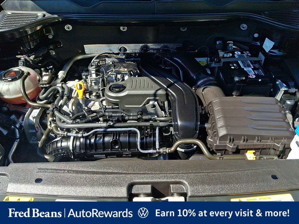 Certified 2023 Volkswagen Taos SEL AWD/4WD image 34