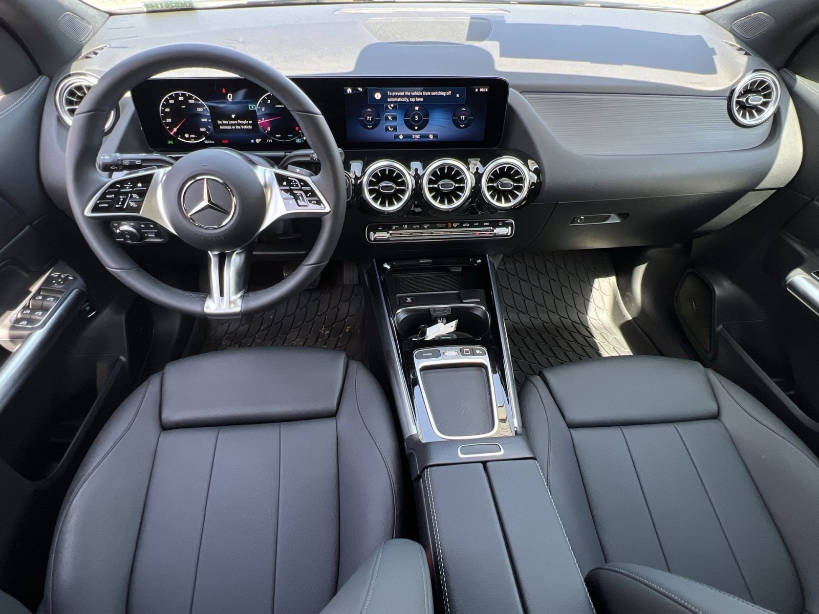 Used 2026 Mercedes-Benz GLA 250 4MATIC image 21