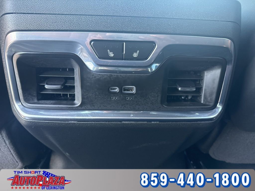Used 2025 GMC Sierra 2500 Denali Ultimate AWD/4WD image 24