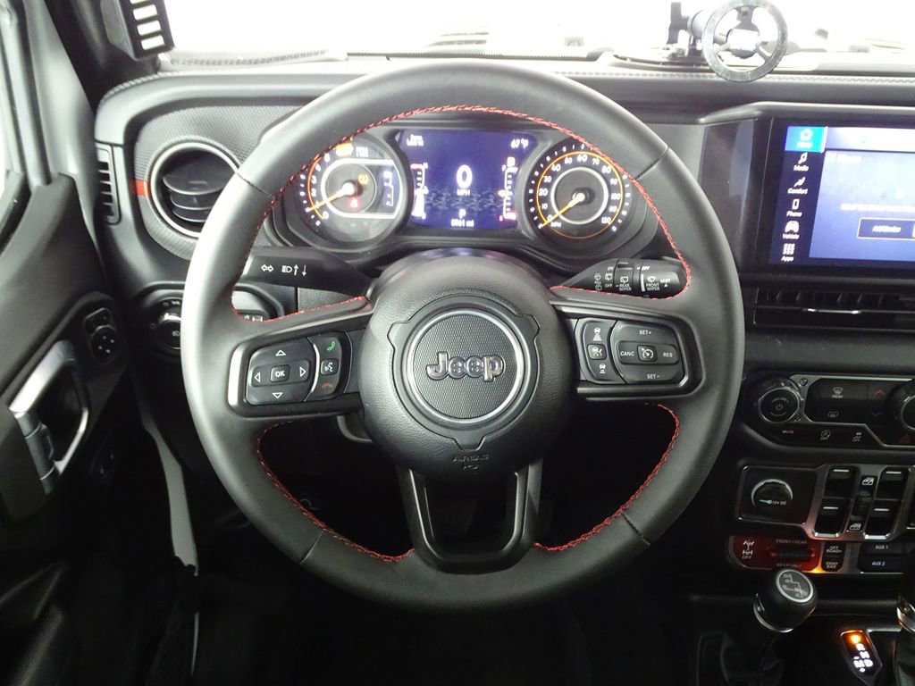 Used 2024 Jeep Wrangler Unlimited Rubicon image 20