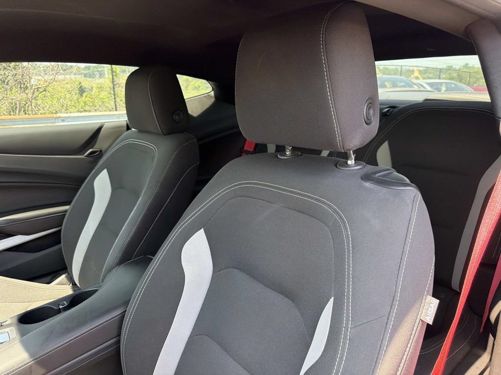 Used 2022 Chevrolet Camaro SS RWD image 17