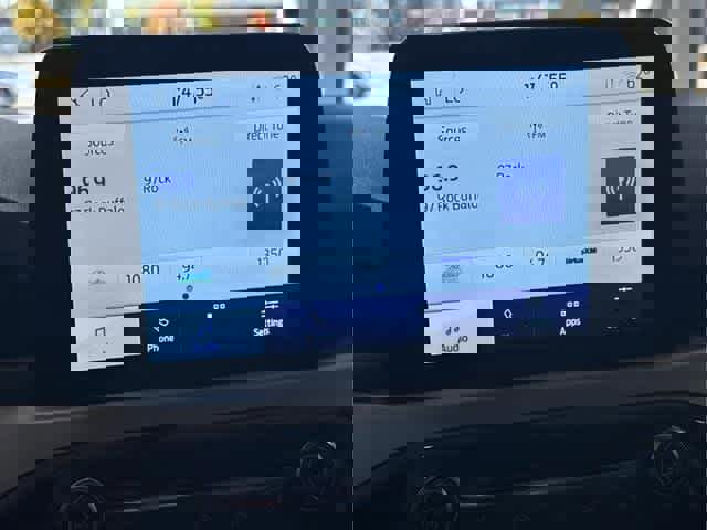 Used 2022 Ford Escape SE w/ Convenience Package image 23