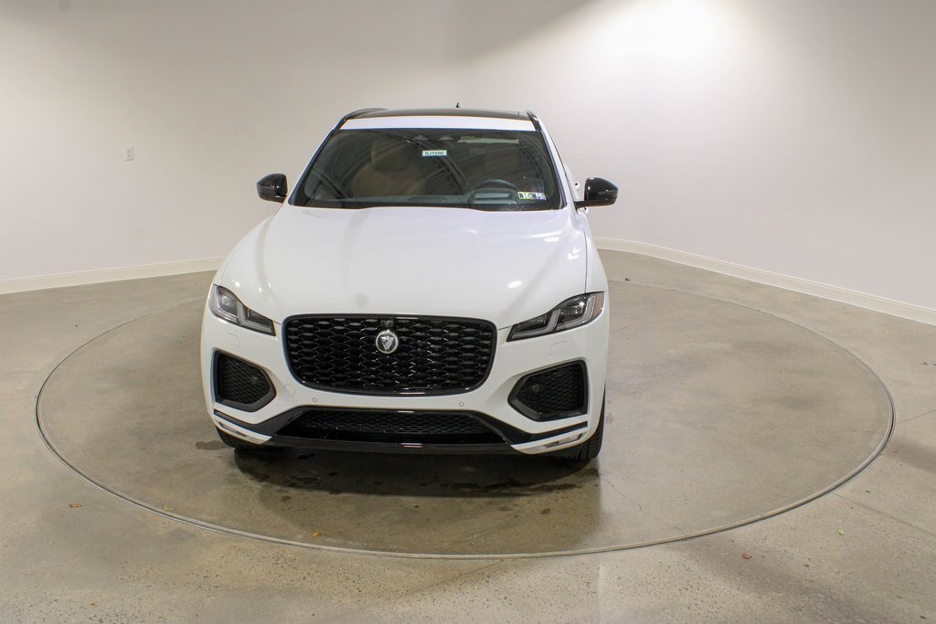 New 2026 Jaguar F-PACE R-Dynamic S image 8