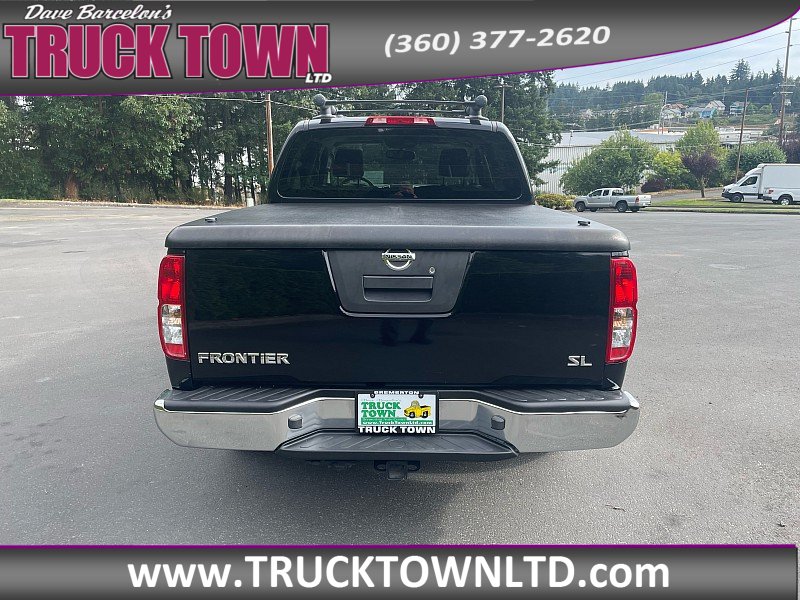 Used 2011 Nissan Frontier SL w/ Moonroof Pkg RWD image 4