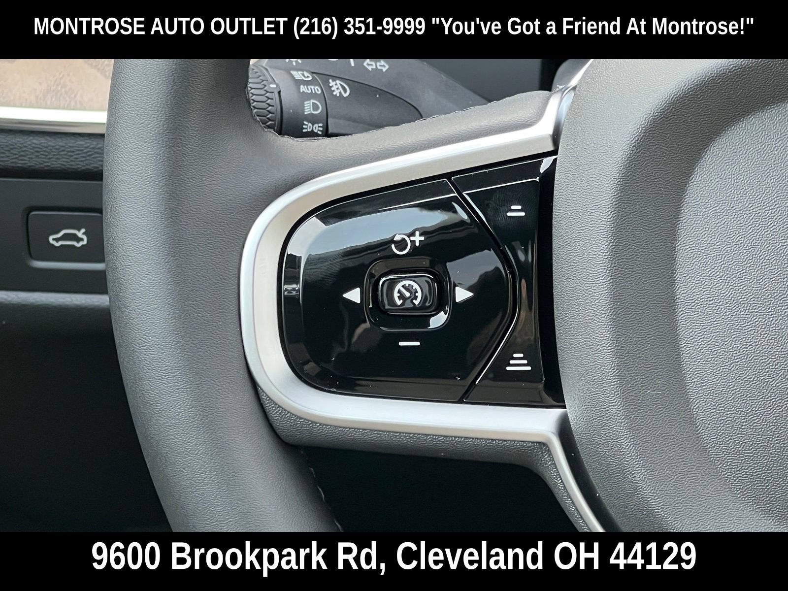 New 2026 Volvo XC60 B5 Plus w/ Protection Package Premier AWD/4WD image 28