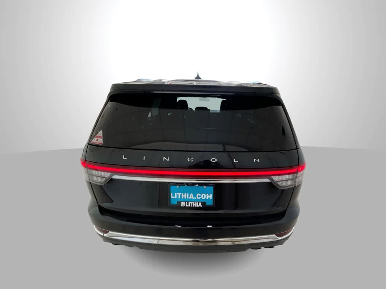 Used 2022 Lincoln Aviator Reserve w/ Equipment Group 201A AWD/4WD image 7