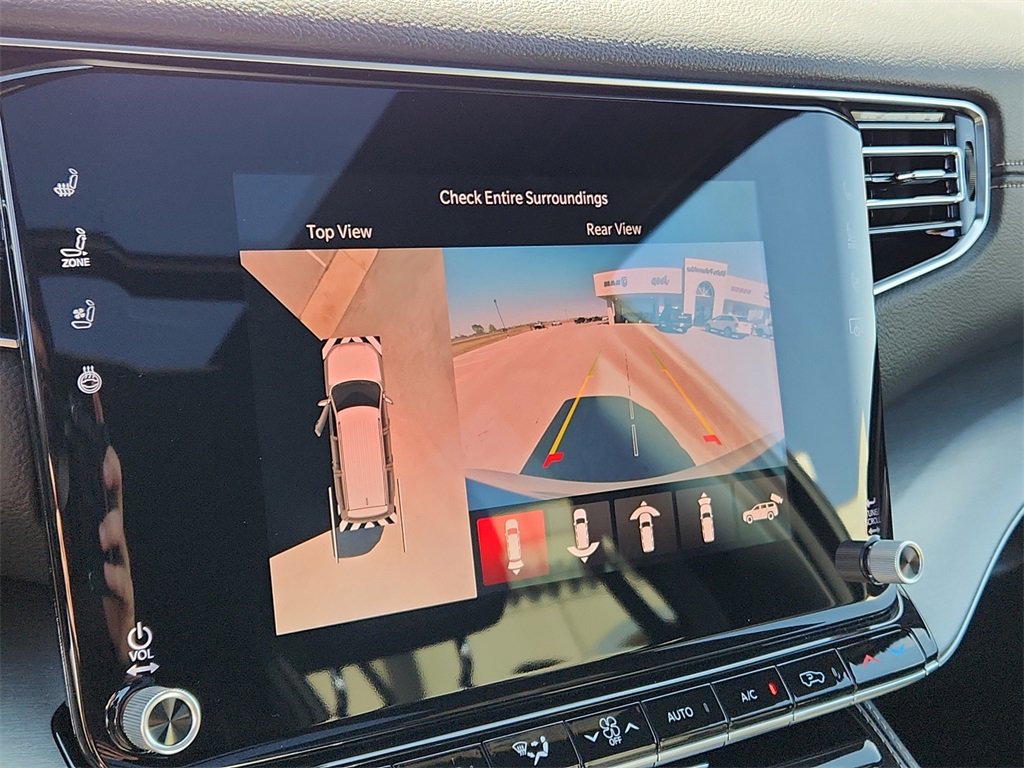 New 2025 Jeep Wagoneer L Series II w/ Convenience Group I image 17