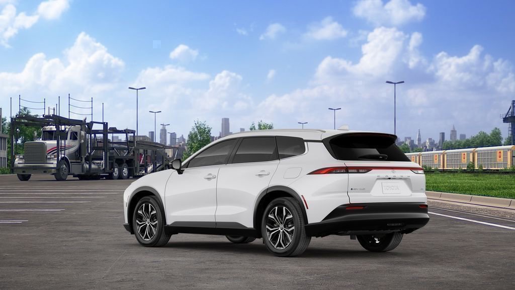 New 2025 Toyota Crown Signia image 6