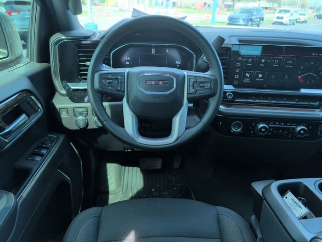 Certified 2024 GMC Sierra 1500 Elevation image 2