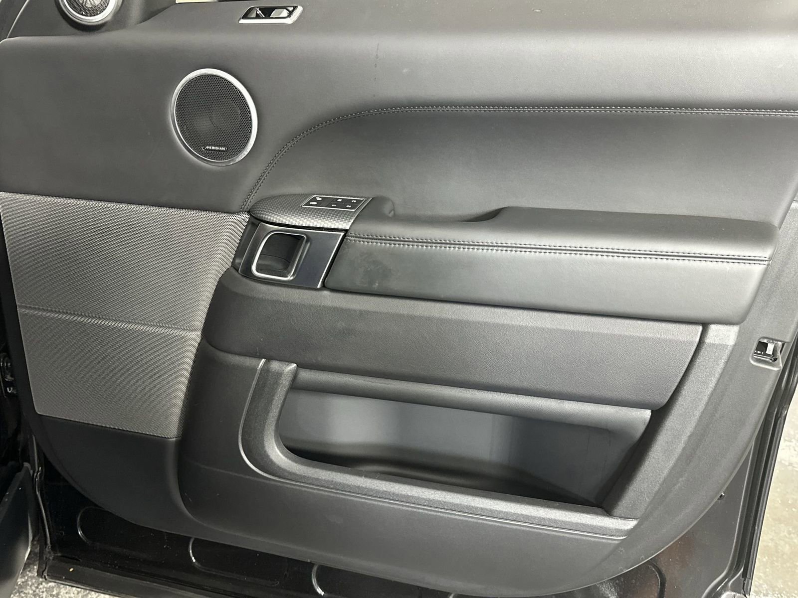 Used 2019 Land Rover Range Rover Sport Supercharged image 31