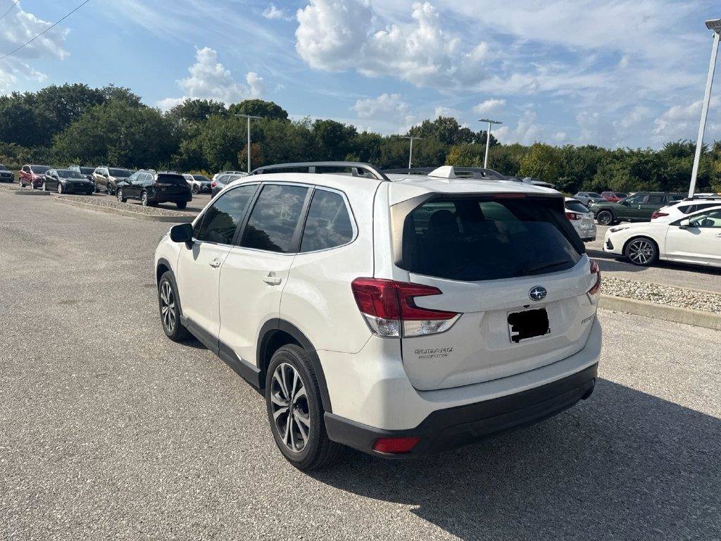 Used 2023 Subaru Forester Limited AWD/4WD image 17
