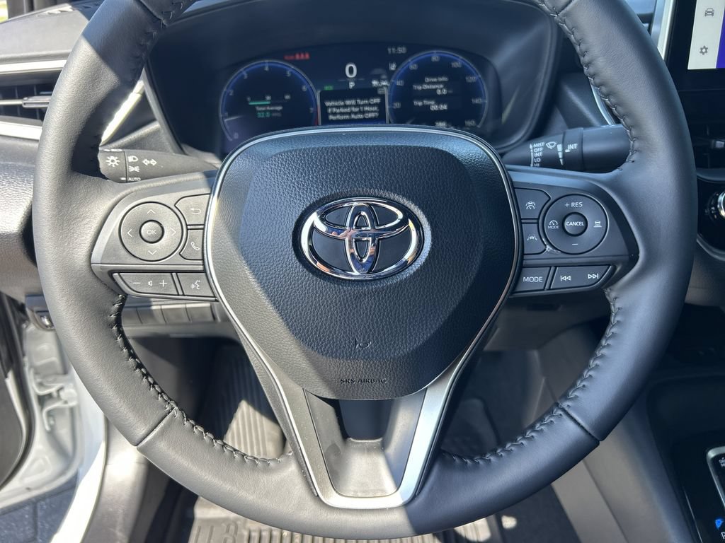 Used 2026 Toyota Corolla SE w/ SE Package FWD image 27