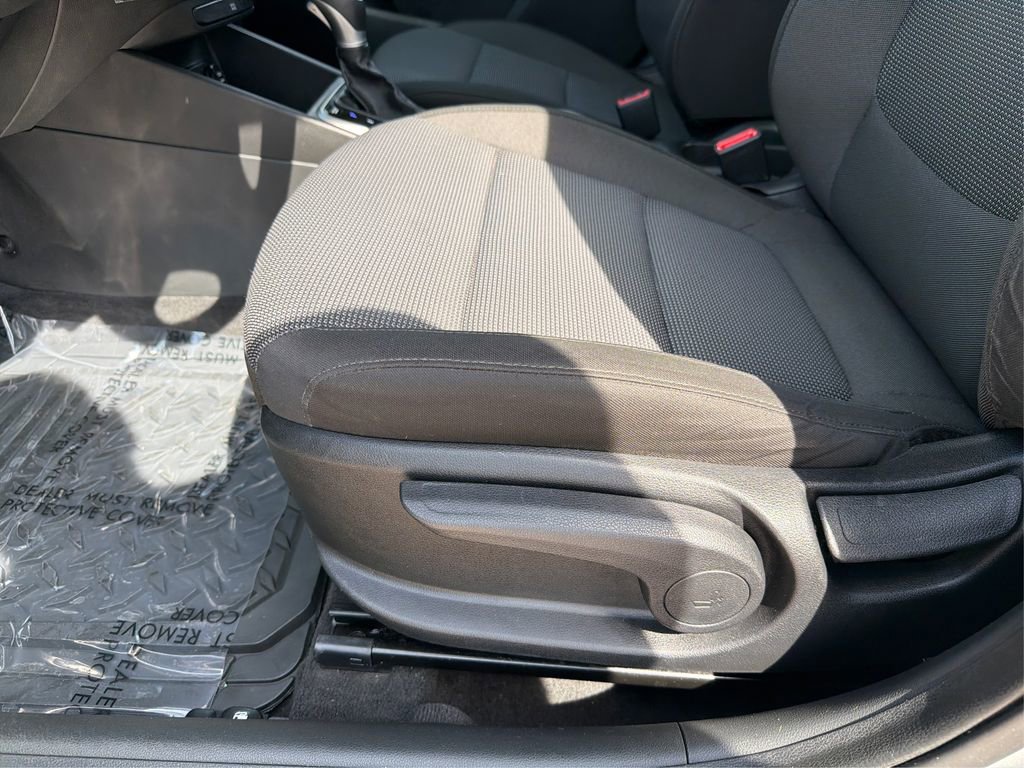 Used 2021 Hyundai Accent SE image 19