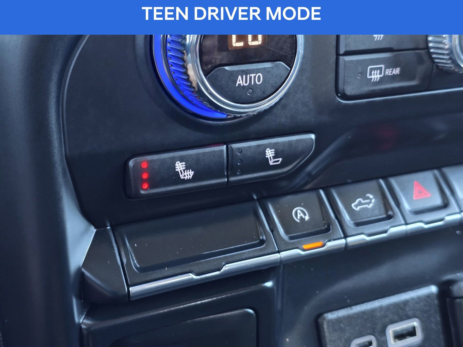 Used 2020 GMC Sierra 1500 Elevation w/ Elevation Value Package image 21