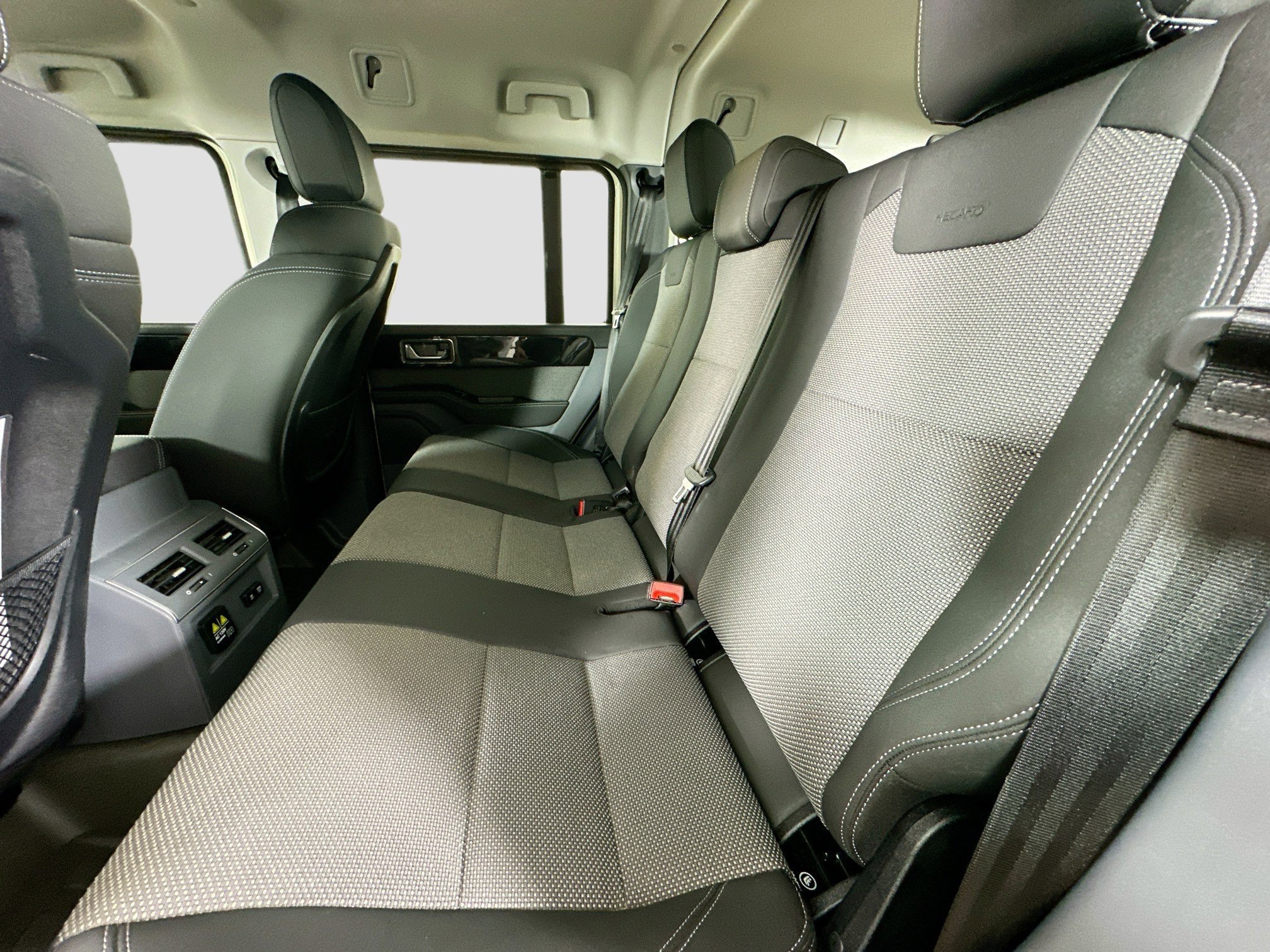 New 2026 INEOS Grenadier Station Wagon AWD/4WD image 33