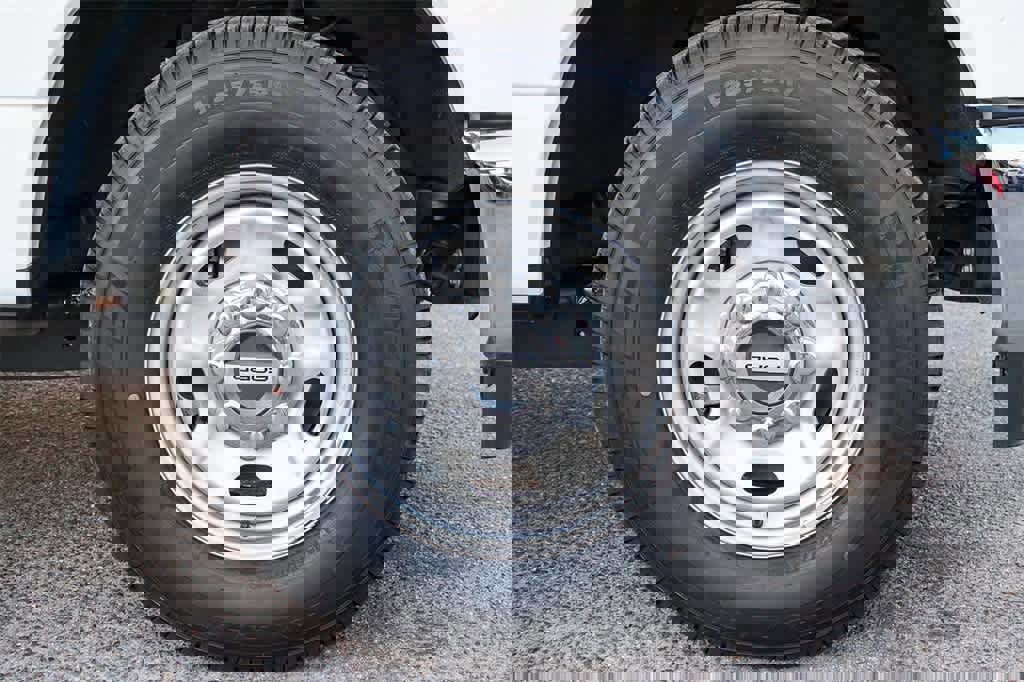 New 2024 Ford F350 XL w/ 360-Degree Camera Package image 6