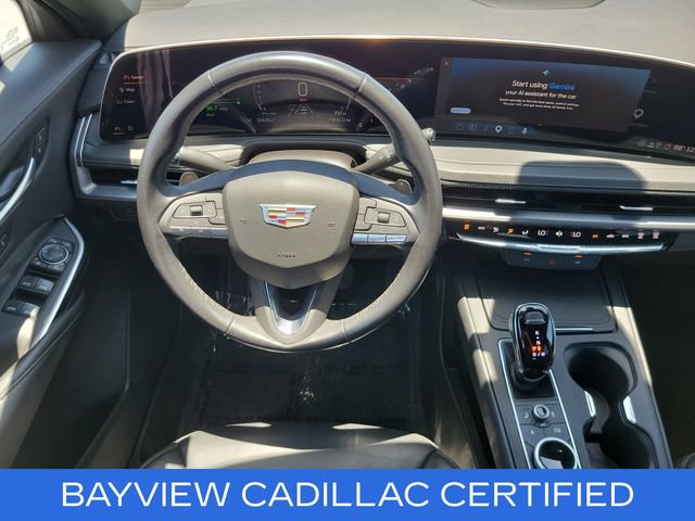 Certified 2025 Cadillac XT4 Premium Luxury FWD image 19