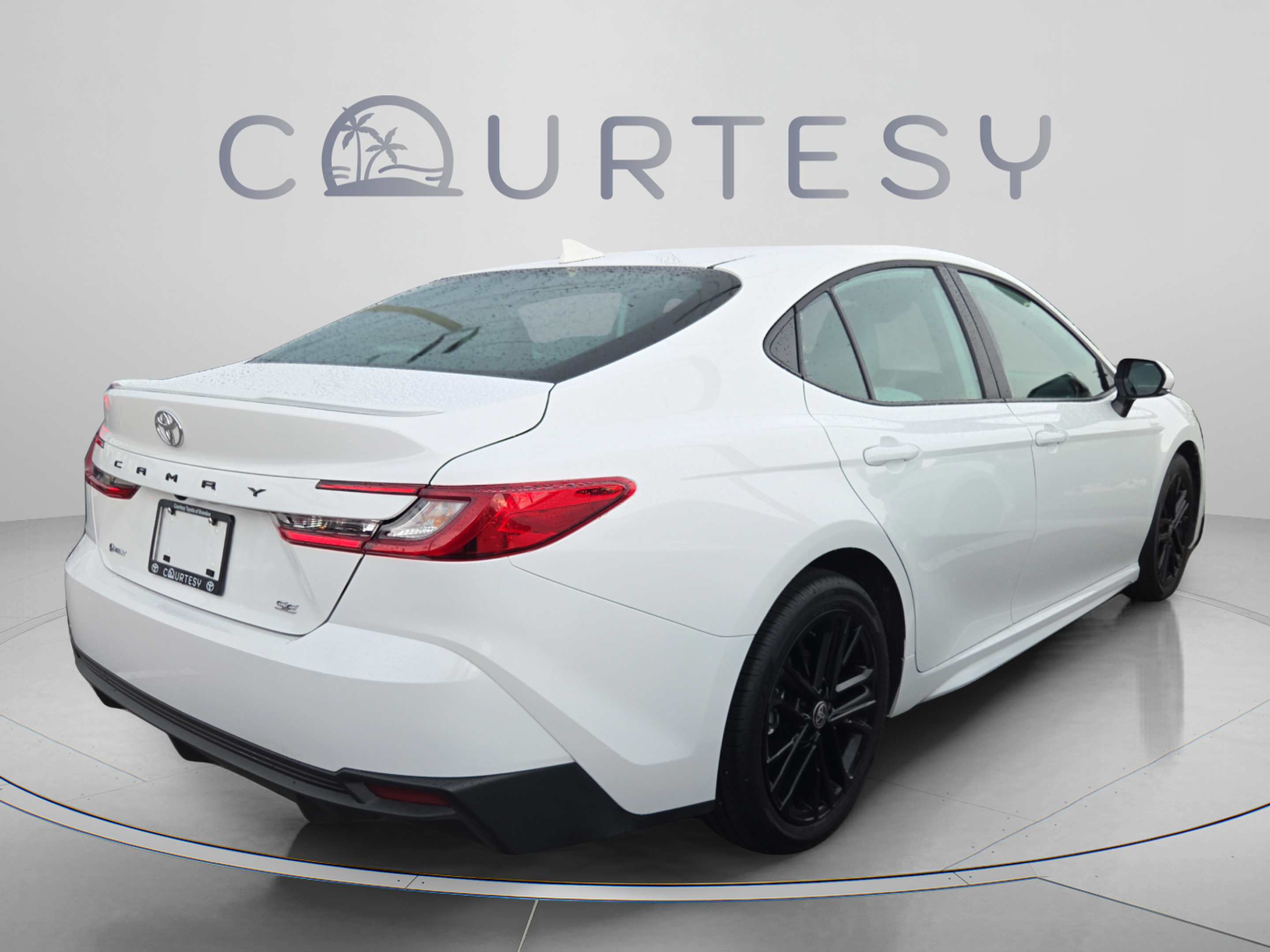 Certified 2026 Toyota Camry SE FWD image 3