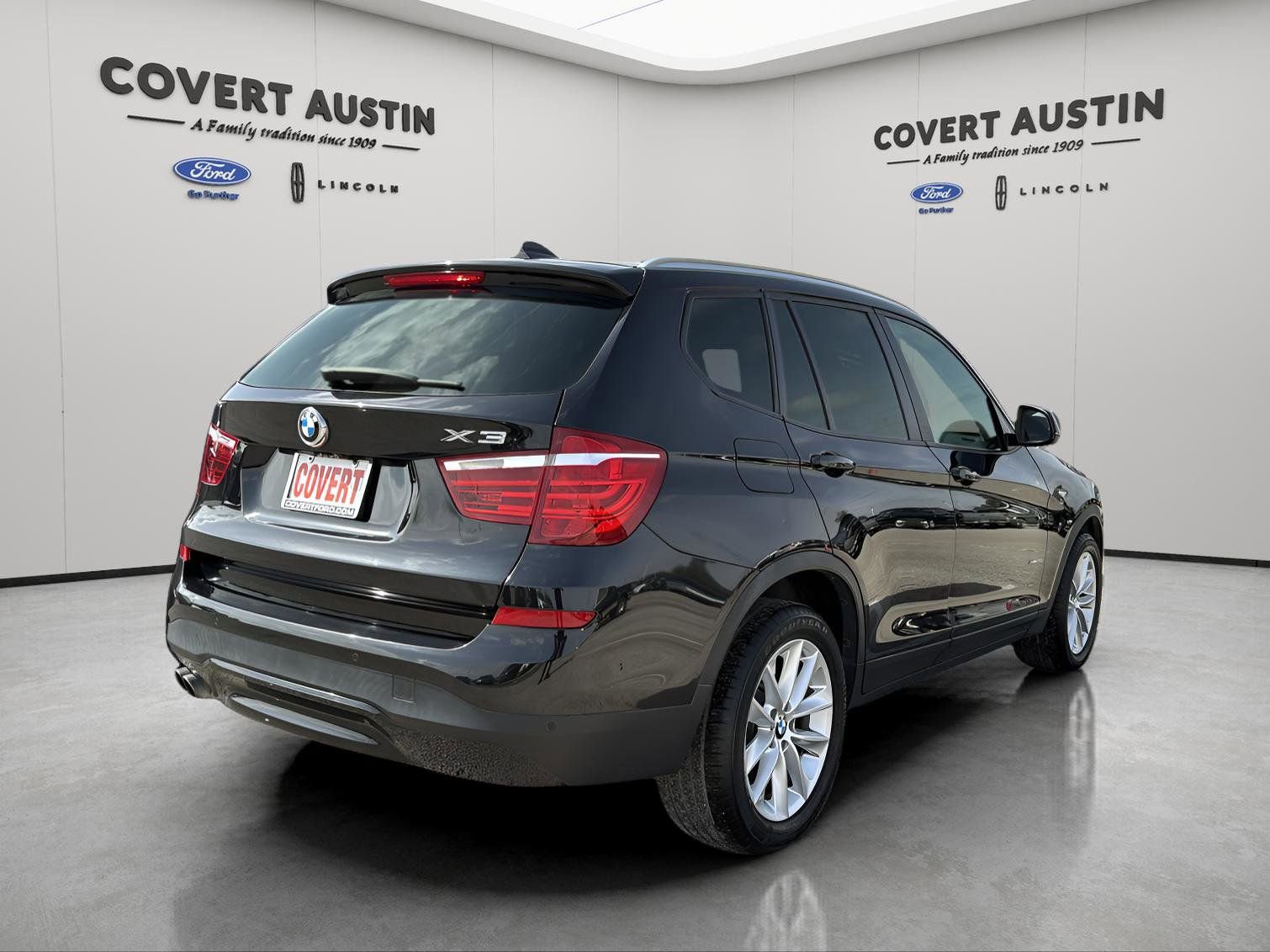 Used 2017 BMW X3 xDrive28i image 5