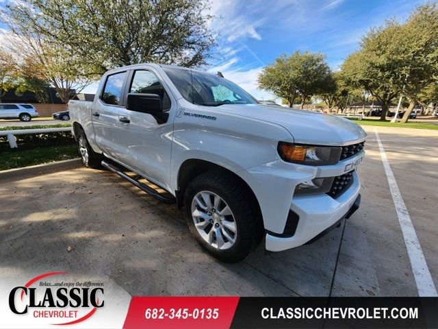 Used 2022 Chevrolet Silverado 1500 Custom image 1