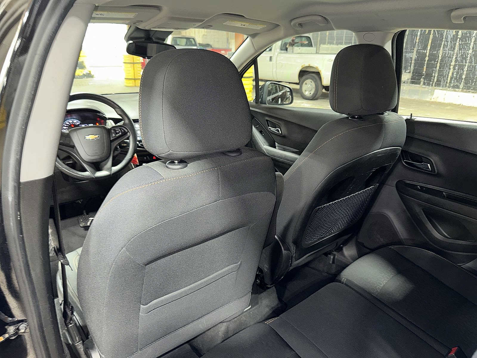 Used 2019 Chevrolet Trax LS image 25