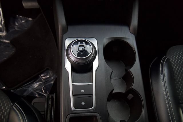 Certified 2024 Ford Escape SE FWD image 19