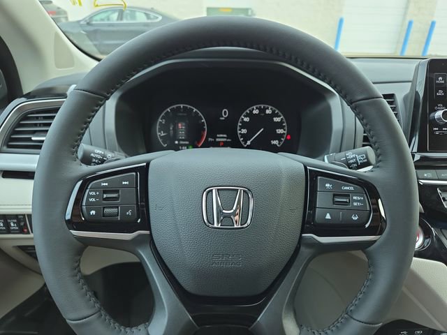 New 2026 Honda Odyssey Touring image 11