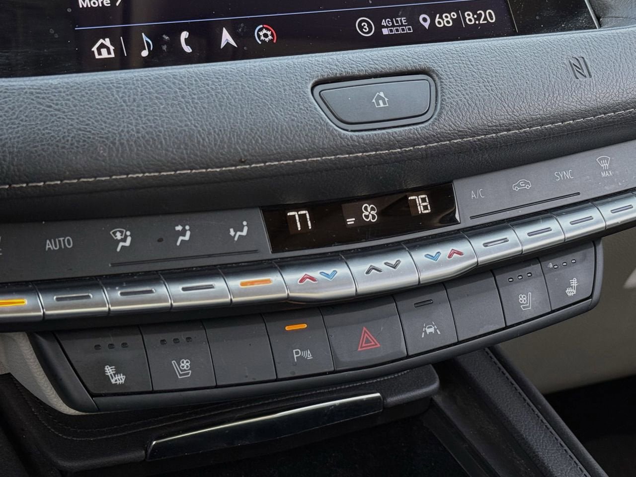 Used 2020 Cadillac XT4 Premium Luxury image 17